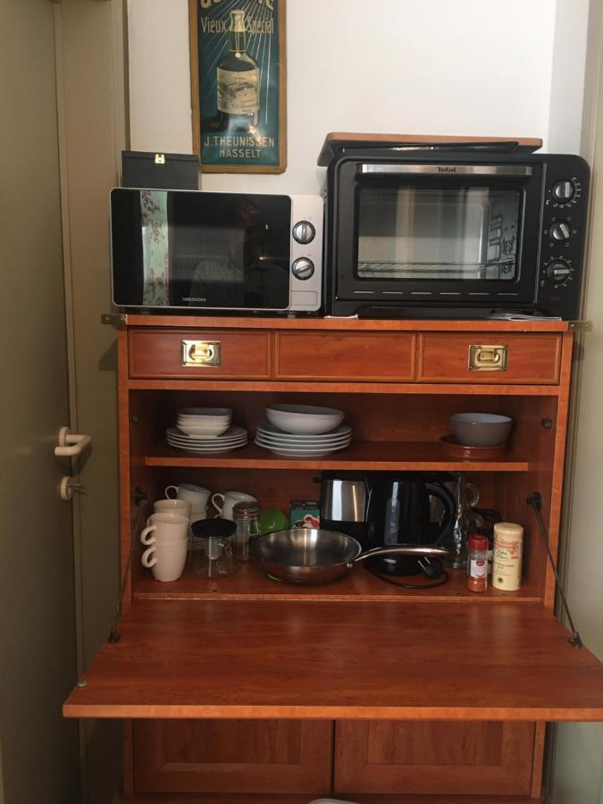 Bed and Breakfast Beau Reg'Art Хасселт Экстерьер фото
